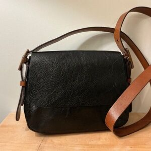 Fossil Medium Flap Messenger Back